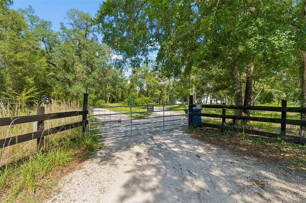3140 CRUM ROAD, BROOKSVILLE, FL 34604 — zdjęcie 2