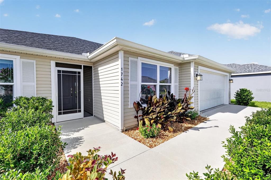 1742 JAMES GRAY STREET, THE VILLAGES, FL 34762 — zdjęcie 3