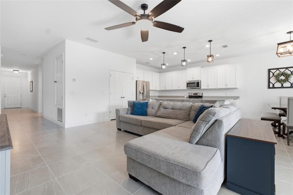 180 JENSEN DRIVE, GROVELAND, FL 34736 — zdjęcie 3