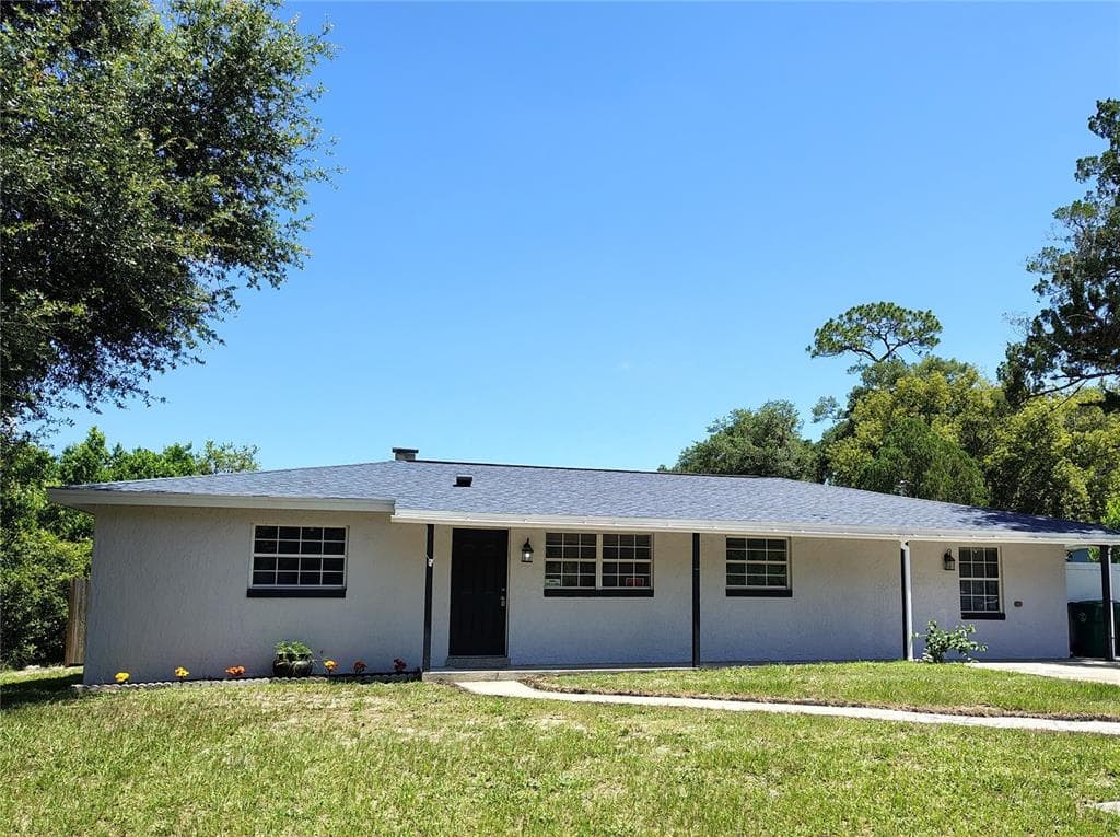 415 E BERESFORD AVENUE, DELAND, FL 32724