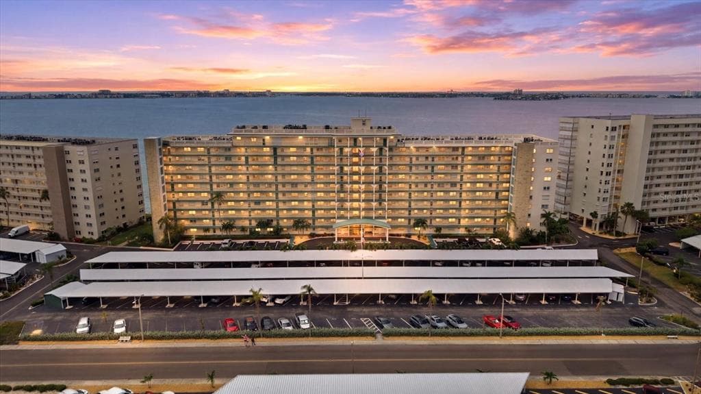 6020 SHORE BOULEVARD S # 1002, GULFPORT, FL 33707