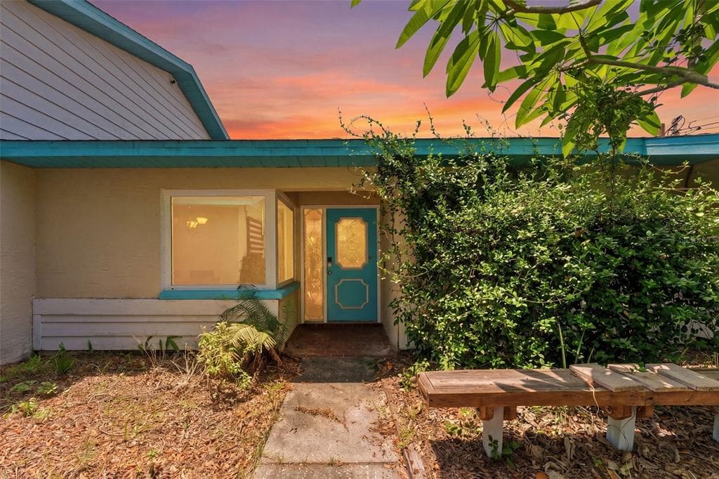 670 SPARROW AVENUE, PALM HARBOR, FL 34683 — zdjęcie 2