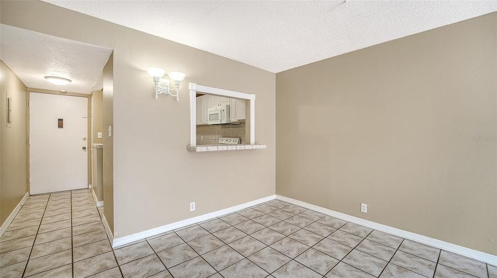 2763 WOODGATE LANE # 104, SARASOTA, FL 34231 — zdjęcie 5