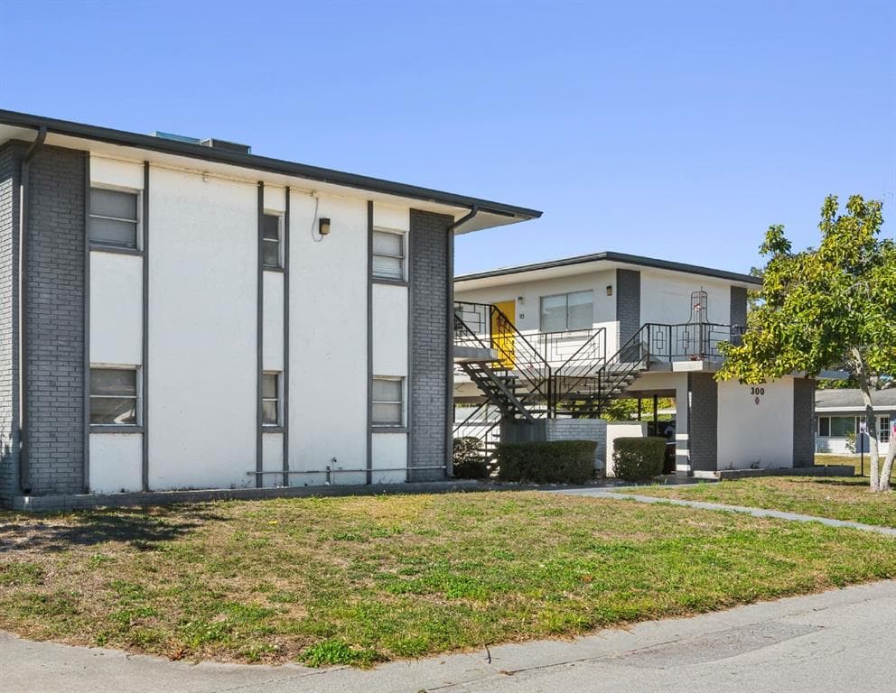 300 S NIMBUS AVENUE, CLEARWATER, FL 33765 — zdjęcie 3