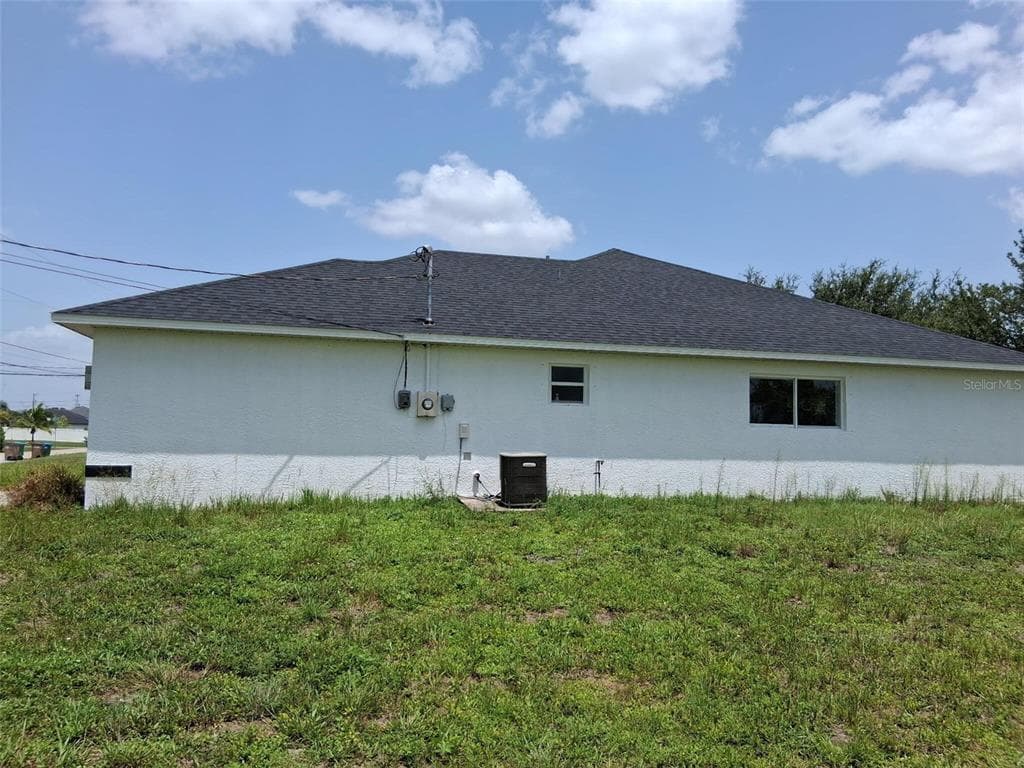 850 SW 15TH STREET, CAPE CORAL, FL 33991 — zdjęcie 2
