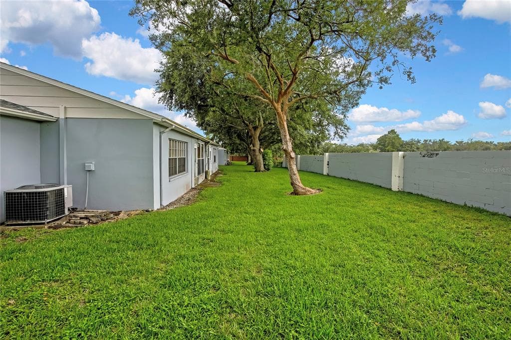 8801 MANOS CIRCLE # 8801, NEW PORT RICHEY, FL 34655 — zdjęcie 4