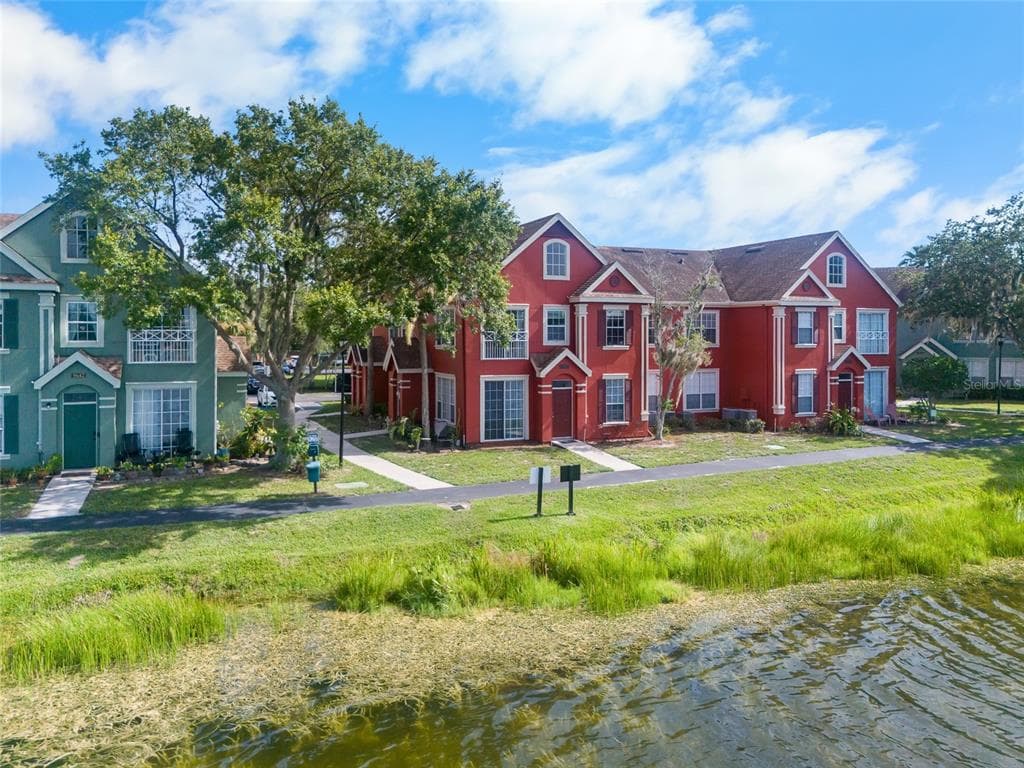 9638 LAKE CHASE ISLAND WAY # 9638, TAMPA, FL 33626 — zdjęcie 2