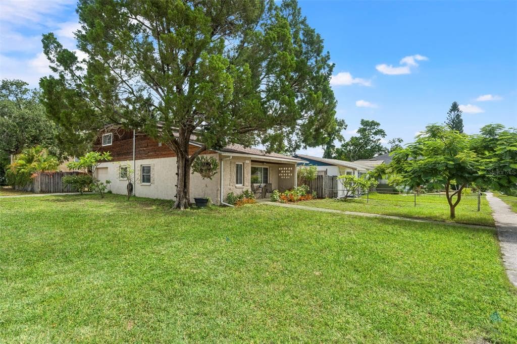 2355 14TH AVENUE N, ST PETERSBURG, FL 33713