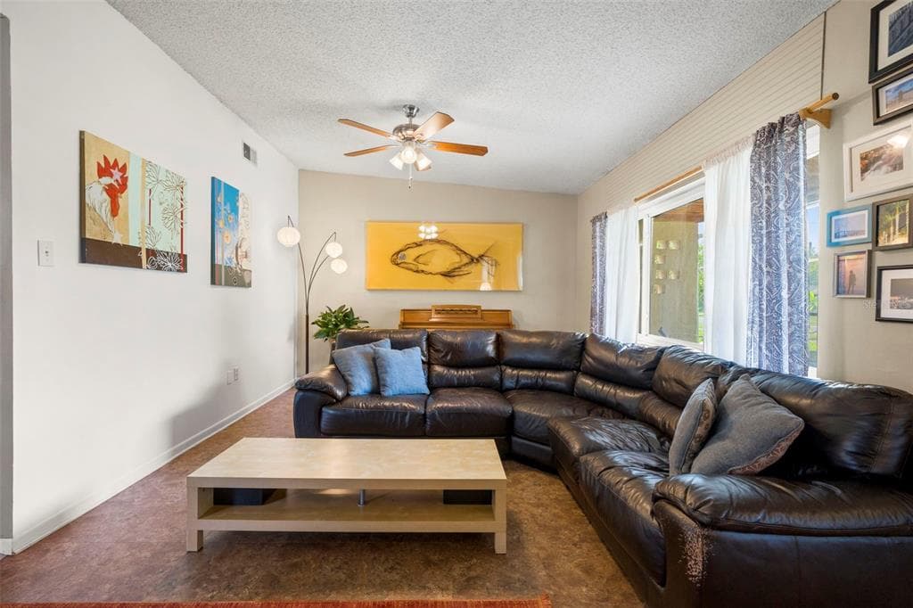 2355 14TH AVENUE N, ST PETERSBURG, FL 33713 — zdjęcie 5