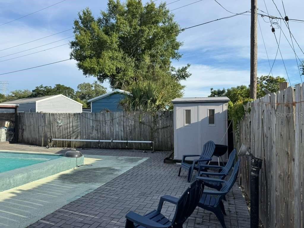 7917 RIDEOUT ROAD, TAMPA, FL 33619 — zdjęcie 4