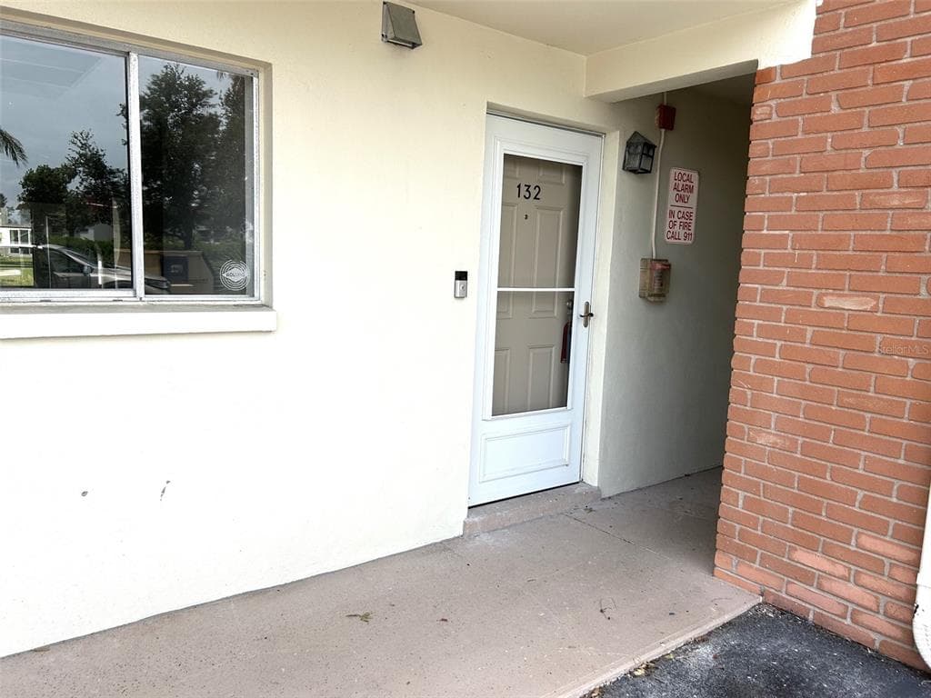 4520 OVERLOOK DRIVE NE # 132, ST PETERSBURG, FL 33703 — zdjęcie 2