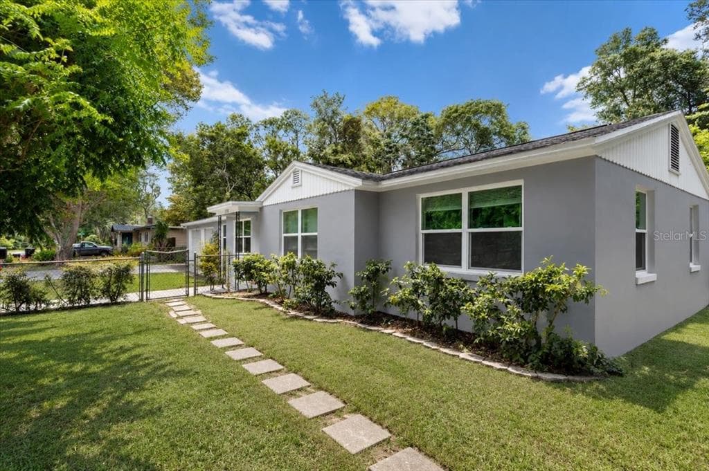 1116 NW 32ND AVENUE, GAINESVILLE, FL 32609 — zdjęcie 2