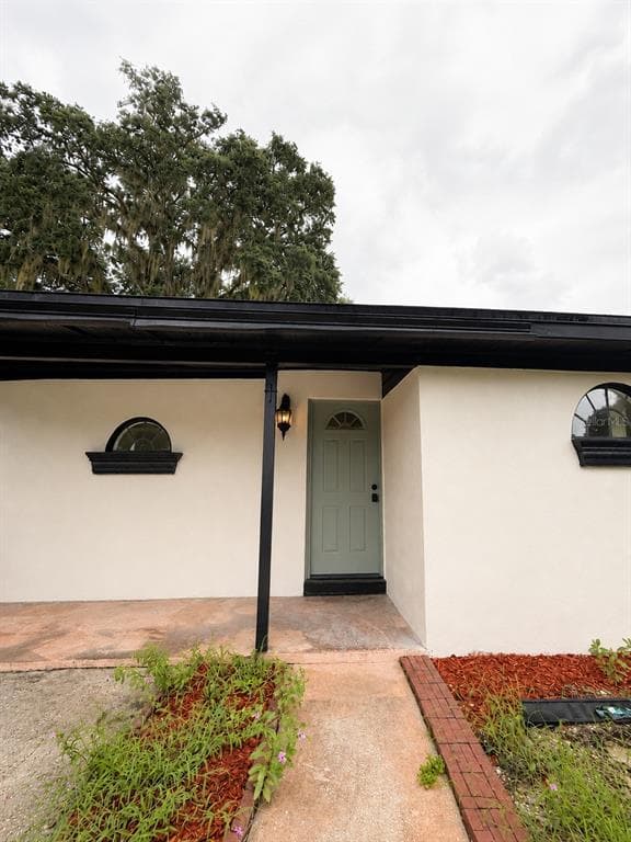 2827 S PARK AVENUE, SANFORD, FL 32773