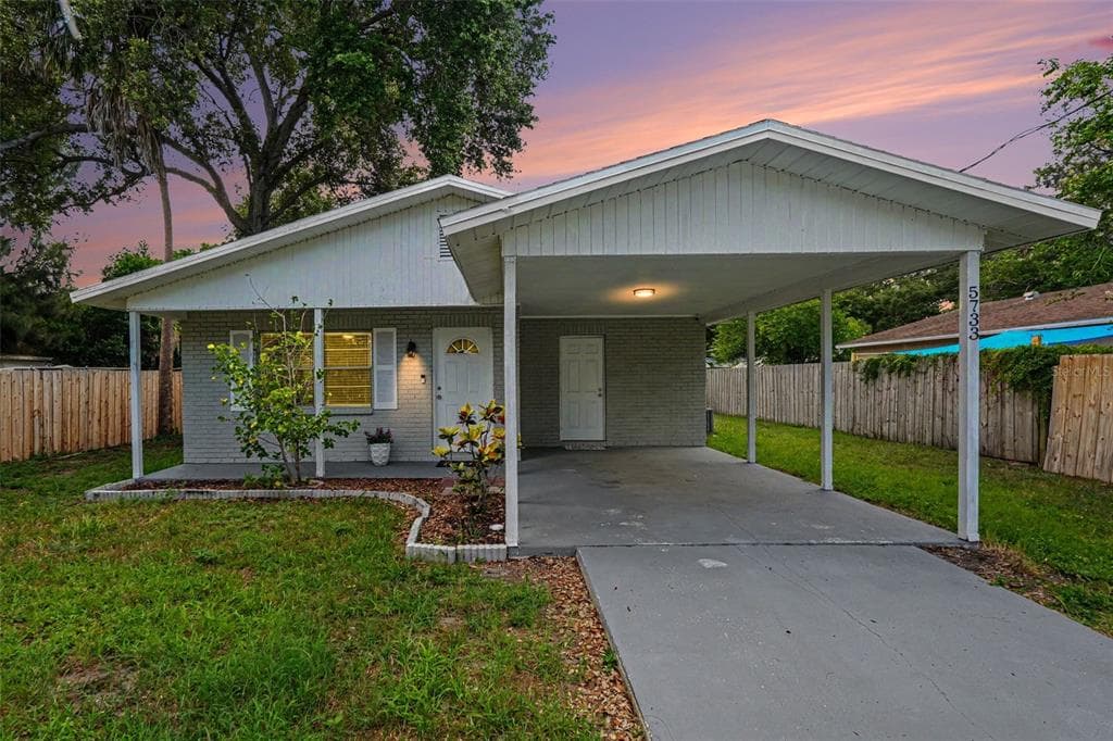 5733 66TH LANE N, ST PETERSBURG, FL 33709