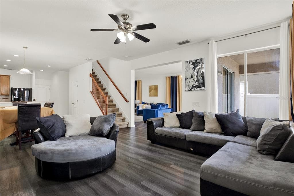 7224 LUMBER PORT DRIVE, SUN CITY CENTER, FL 33573 — zdjęcie 4