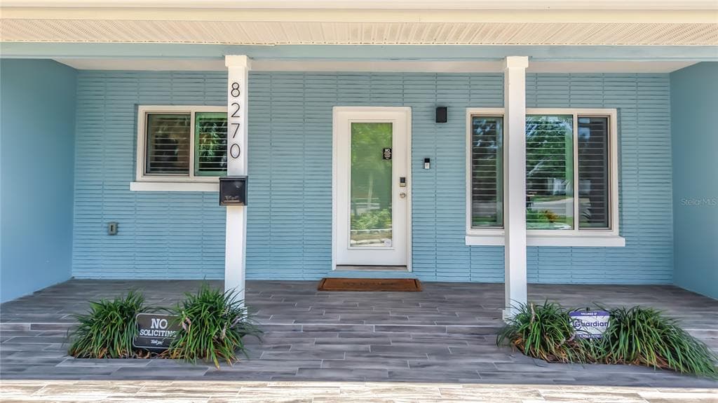 8270 30TH AVENUE N, ST PETERSBURG, FL 33710 — zdjęcie 5