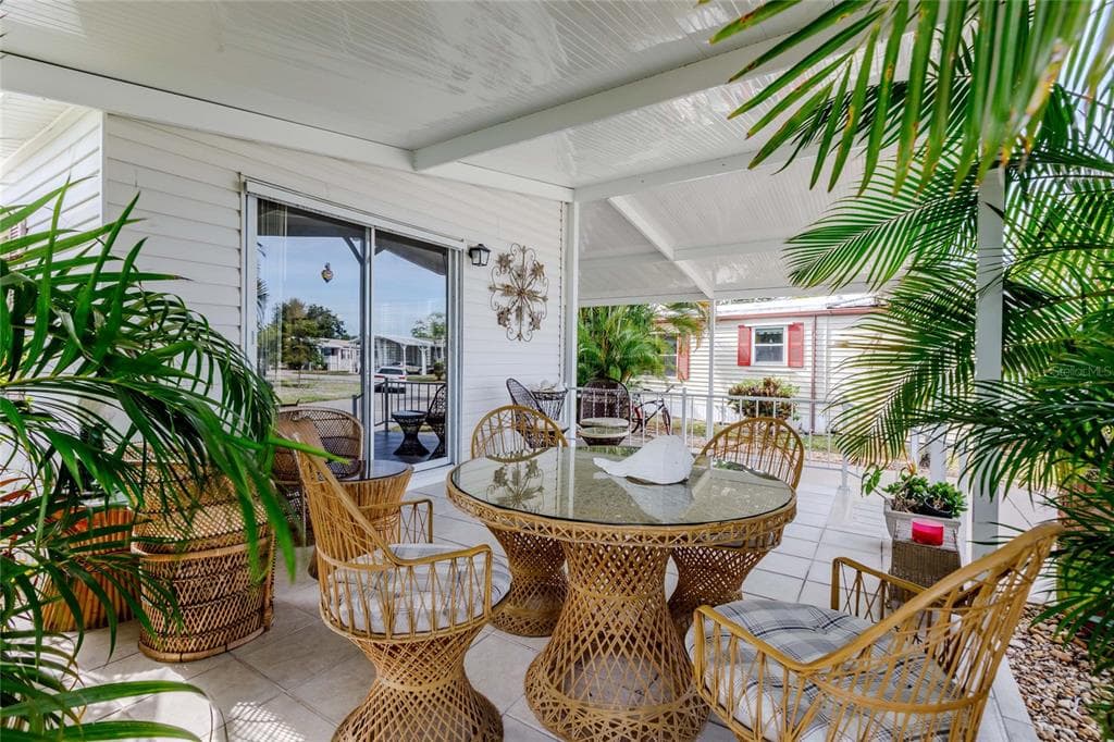 2100 KINGS HIGHWAY # 1008, PORT CHARLOTTE, FL 33980 — zdjęcie 4