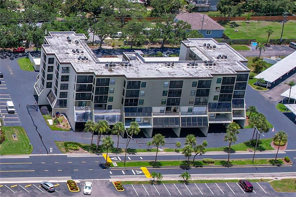 9860 62ND TERRACE N # 1047, ST PETERSBURG, FL 33708