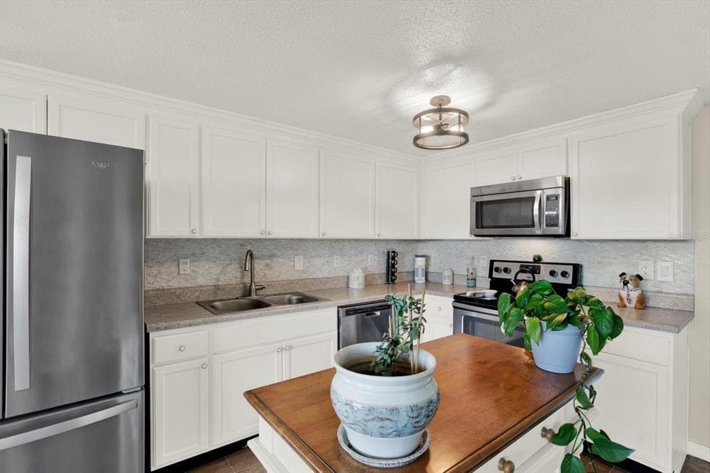 5642 DOVE DRIVE, NEW PORT RICHEY, FL 34652 — zdjęcie 2