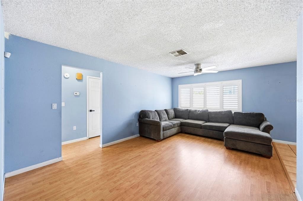 4314 PINEFIELD AVENUE, HOLIDAY, FL 34691 — zdjęcie 3