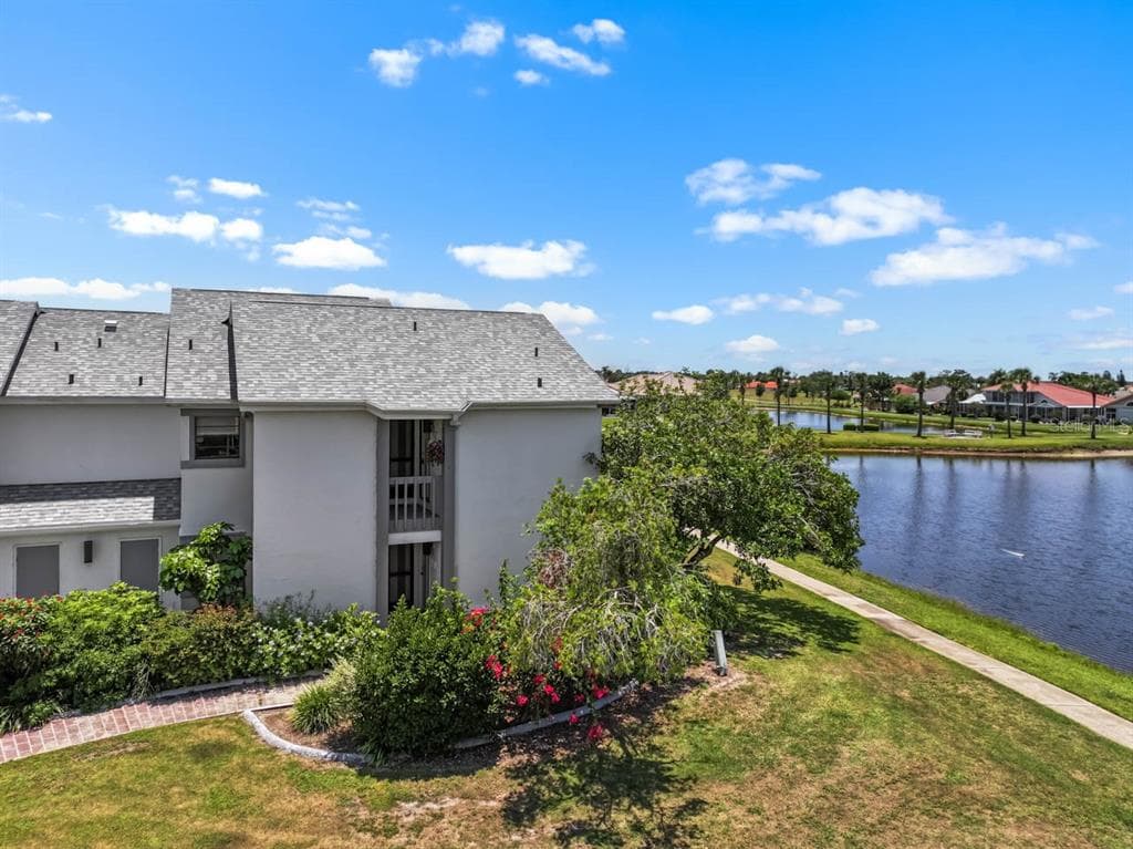 609 LIVELY DRIVE # B, SUN CITY CENTER, FL 33573