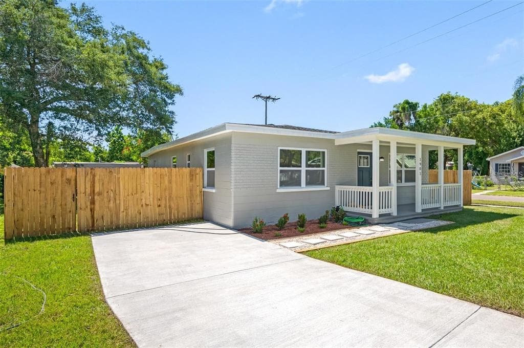 1901 E NEW ORLEANS AVENUE, TAMPA, FL 33610 — zdjęcie 2