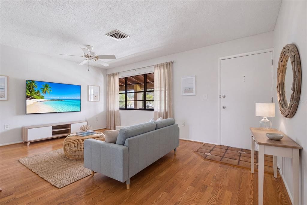 10 QUAILS RUN BOULEVARD # 8, ENGLEWOOD, FL 34223 — zdjęcie 5