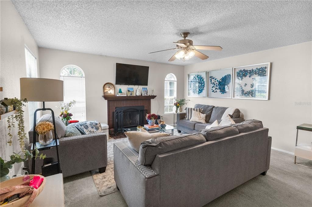 11942 SKYLAKE PLACE # C, TAMPA, FL 33617 — zdjęcie 4