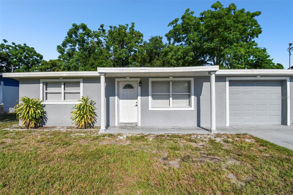 11011 PICKERING LANE, PORT RICHEY, FL 34668
