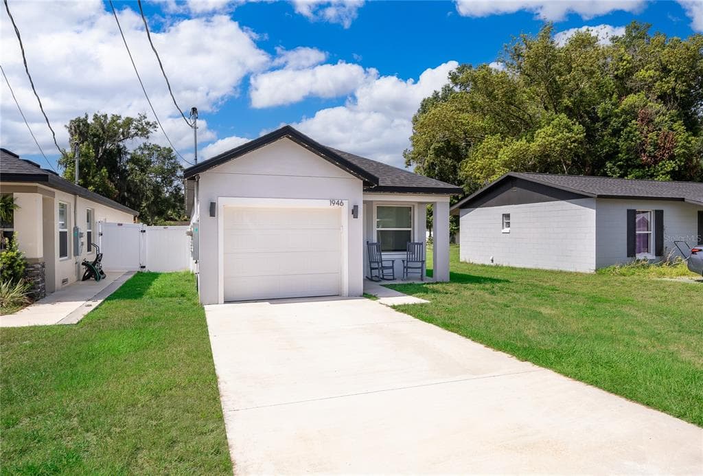 1946 HOLLYWOOD AVENUE, EUSTIS, FL 32726