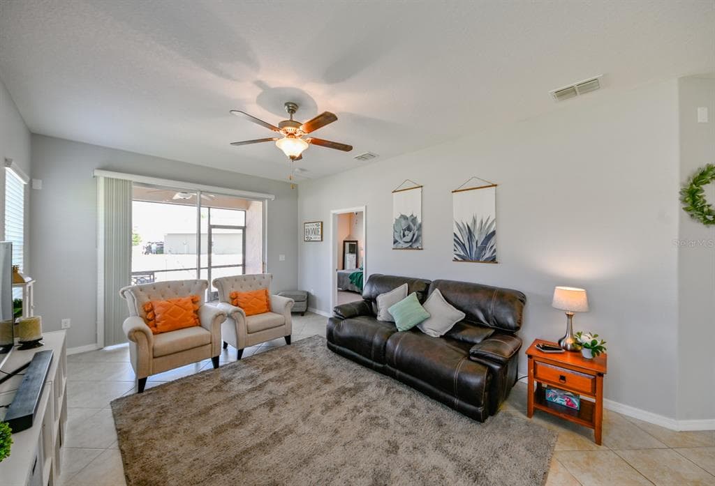 13529 CREST LAKE DRIVE, HUDSON, FL 34669 — zdjęcie 4