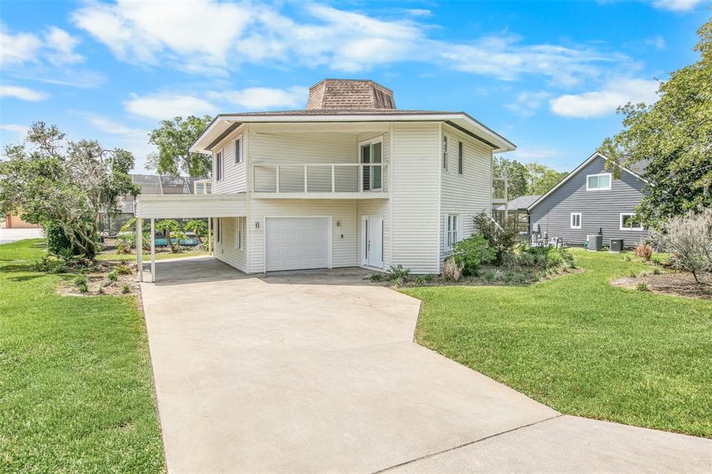 38 LAZY EIGHT DRIVE, PORT ORANGE, FL 32128