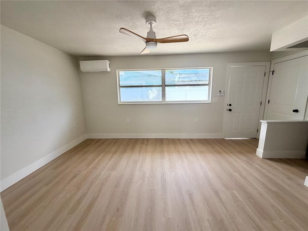 13388 1ST STREET E # B, MADEIRA BEACH, FL 33708 — zdjęcie 3