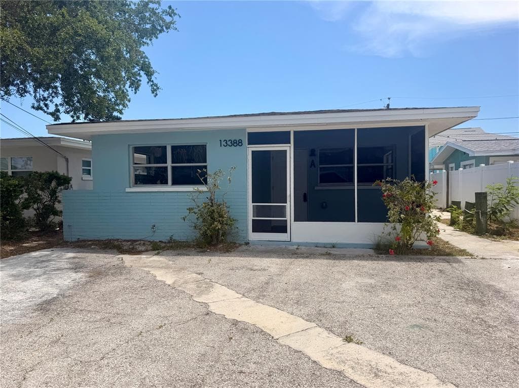 13388 1ST STREET E # B, MADEIRA BEACH, FL 33708