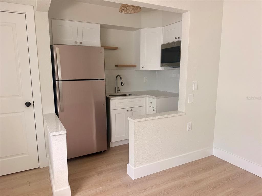 13388 1ST STREET E # B, MADEIRA BEACH, FL 33708 — zdjęcie 5