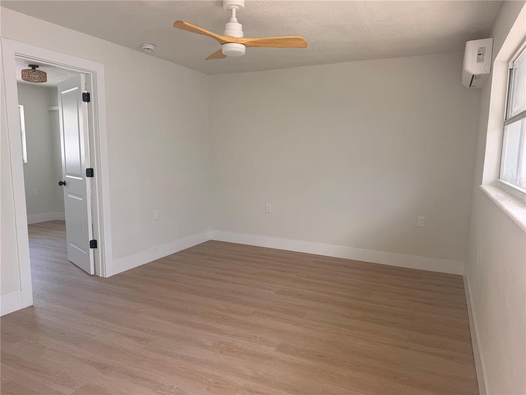 13388 1ST STREET E # B, MADEIRA BEACH, FL 33708 — zdjęcie 4