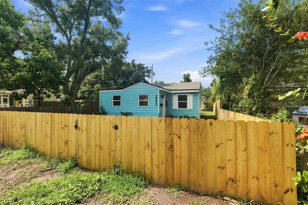 2960 EMERSON AVENUE S, ST PETERSBURG, FL 33712 — zdjęcie 5