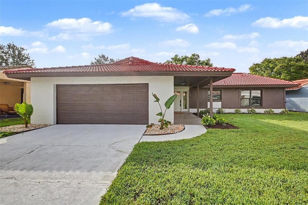 10604 WHITMAN CIRCLE, ORLANDO, FL 32821