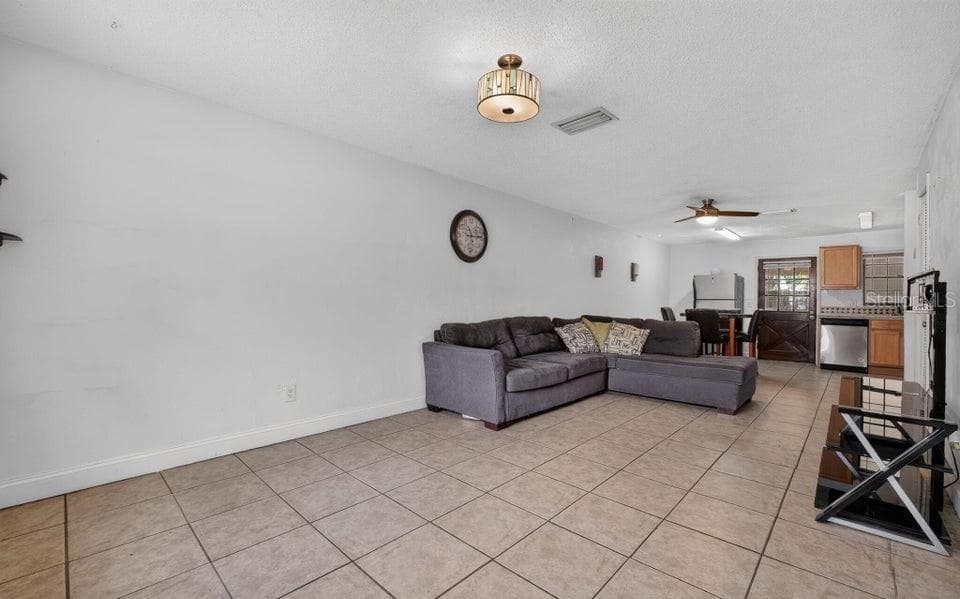 912 ROYAL OAK COURT, HOLLY HILL, FL 32117 — zdjęcie 3