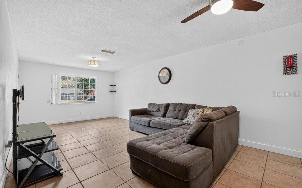 912 ROYAL OAK COURT, HOLLY HILL, FL 32117 — zdjęcie 5