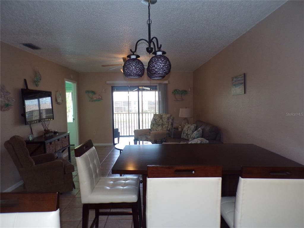 4016 OAKVIEW DRIVE # J8, PUNTA GORDA, FL 33980 — zdjęcie 2