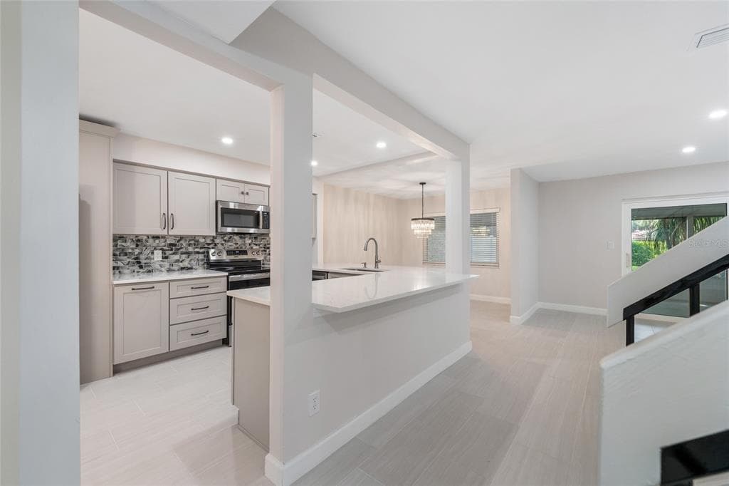 8137 CITRUS CHASE DRIVE, ORLANDO, FL 32836 — zdjęcie 2