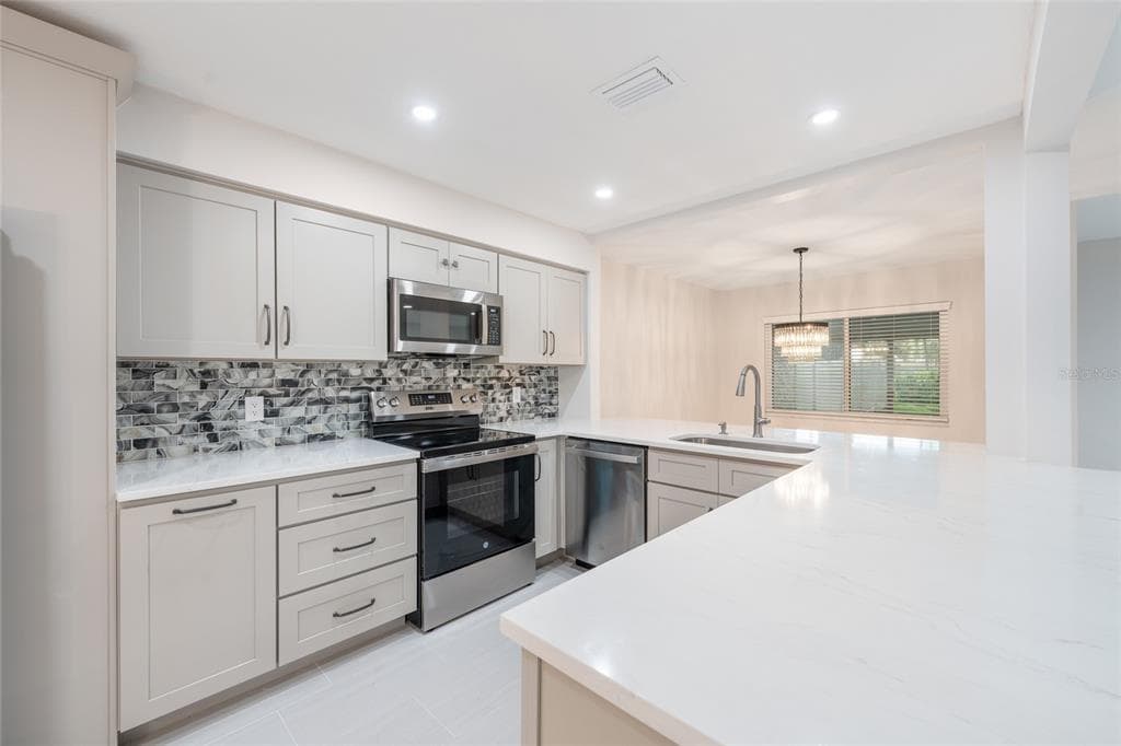 8137 CITRUS CHASE DRIVE, ORLANDO, FL 32836 — zdjęcie 5