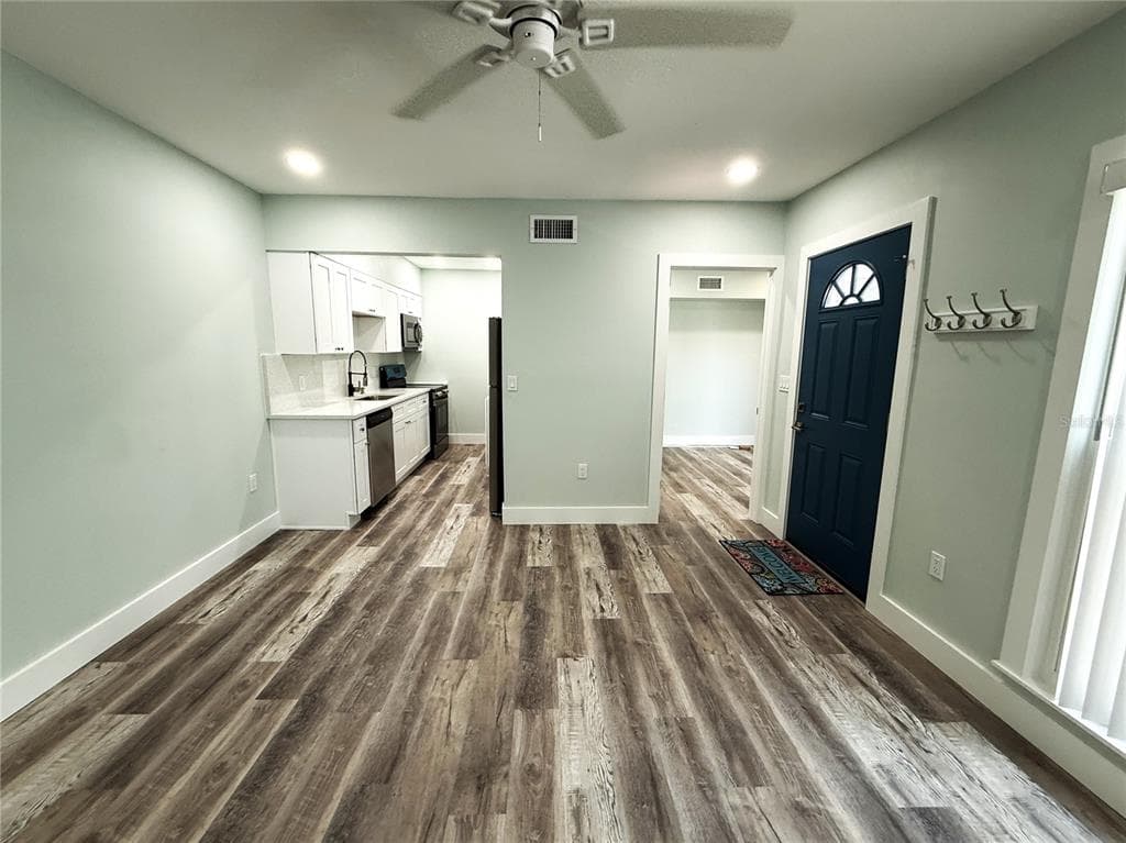 201 MEDALLION BOULEVARD # D, MADEIRA BEACH, FL 33708 — zdjęcie 5