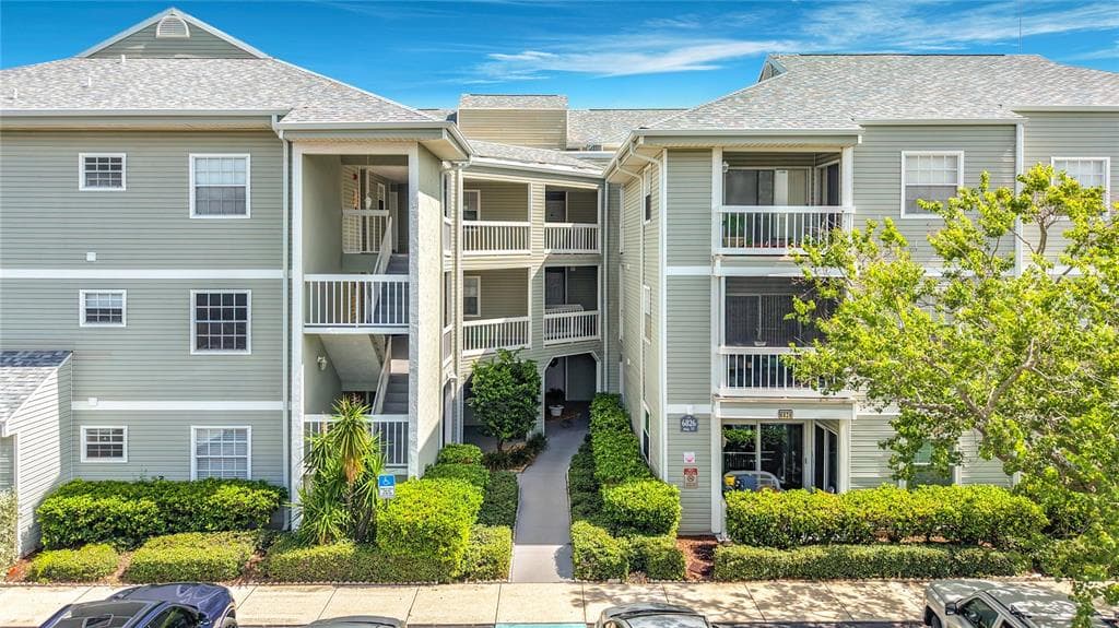 6826 STONES THROW CIRCLE N # 11101, ST PETERSBURG, FL 33710 — zdjęcie 2
