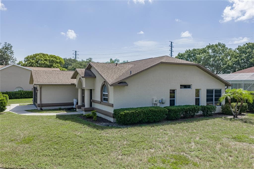 6232 HUNTINGTON DRIVE, ZEPHYRHILLS, FL 33542 — zdjęcie 5