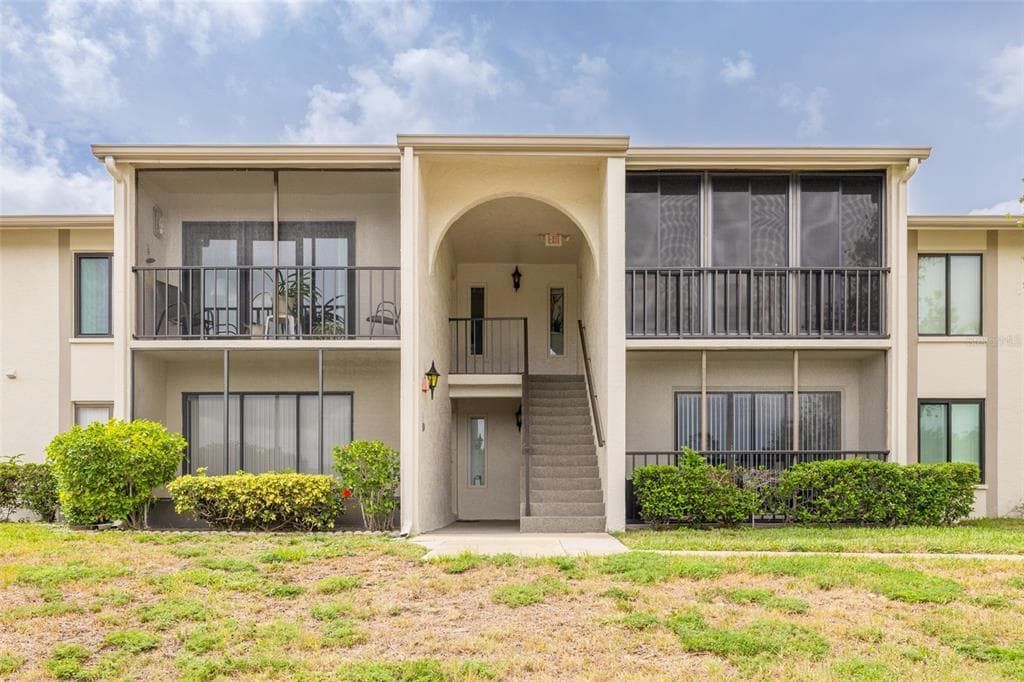 1882 PINE RIDGE WAY W # C2, PALM HARBOR, FL 34684 — zdjęcie 2