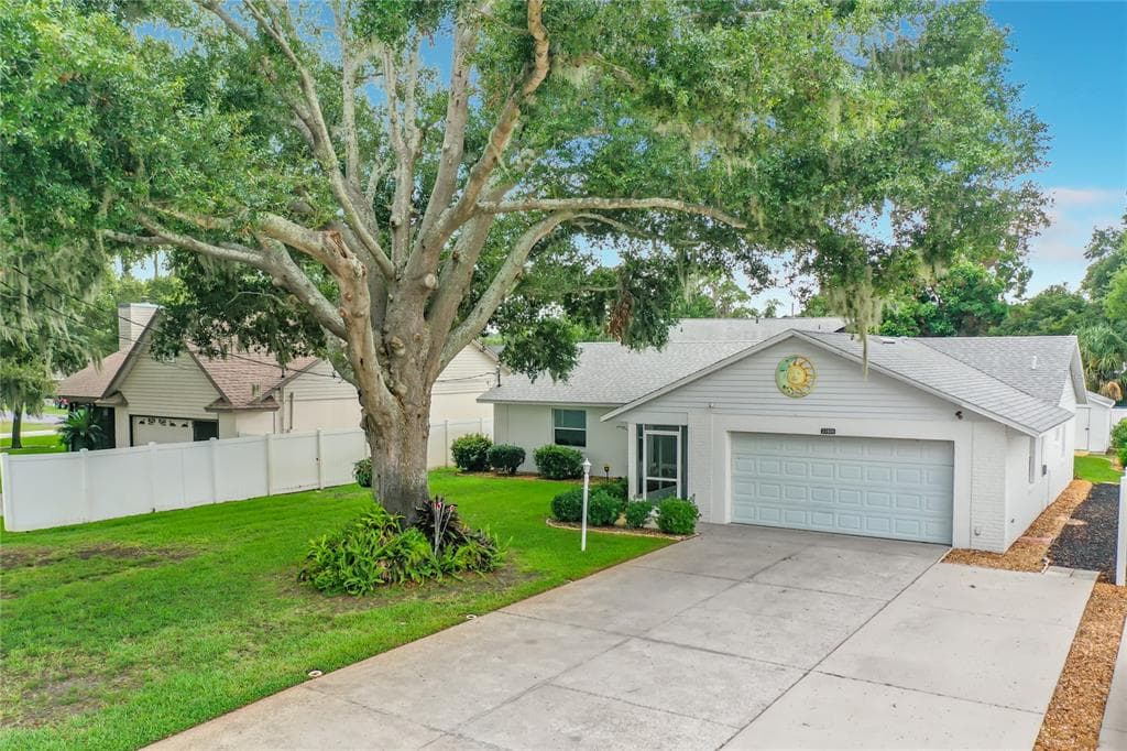 33909 LINDA LANE, LEESBURG, FL 34788 — zdjęcie 3