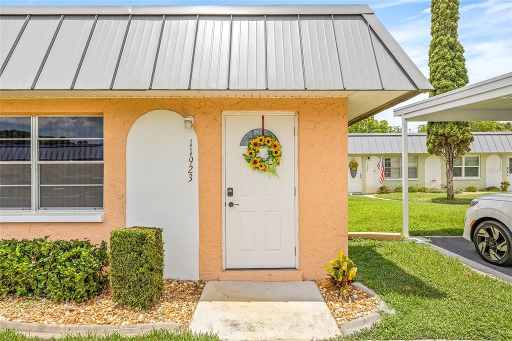 11923 BOYNTON LANE # B, NEW PORT RICHEY, FL 34654 — zdjęcie 2