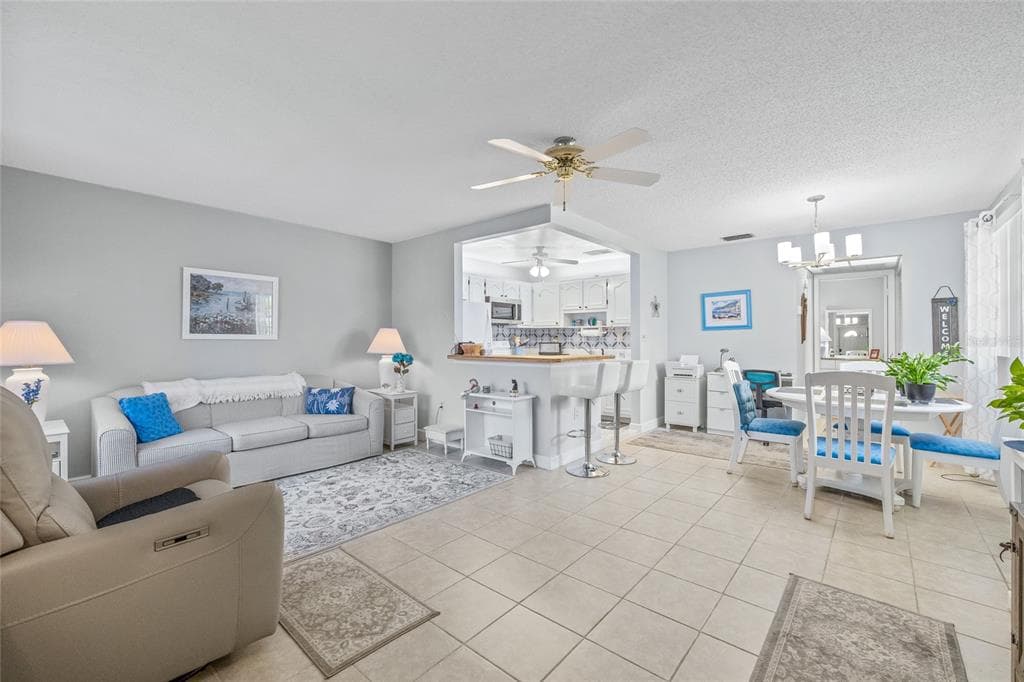 11923 BOYNTON LANE # B, NEW PORT RICHEY, FL 34654 — zdjęcie 4